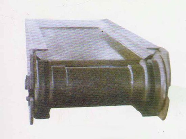 機(jī)尾總成